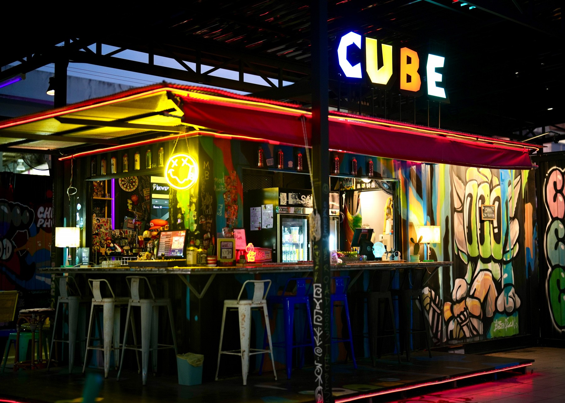 Cube Bar