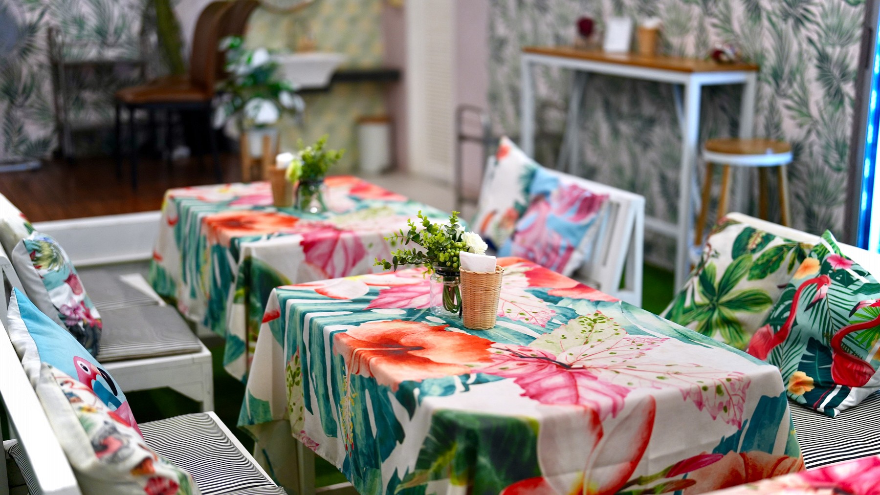 Helio Restaurant & Cafe