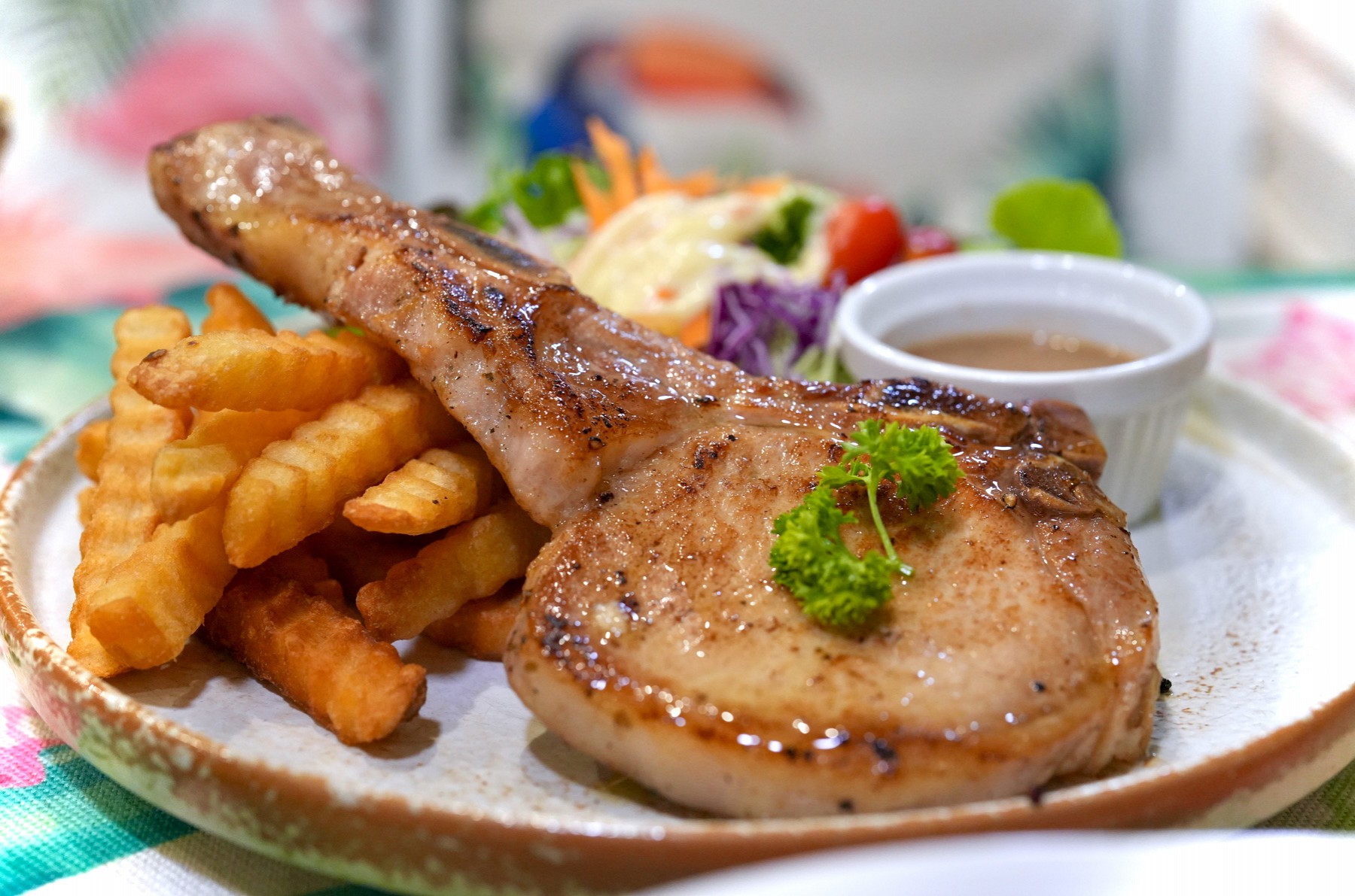 Helio Restaurant & Cafe